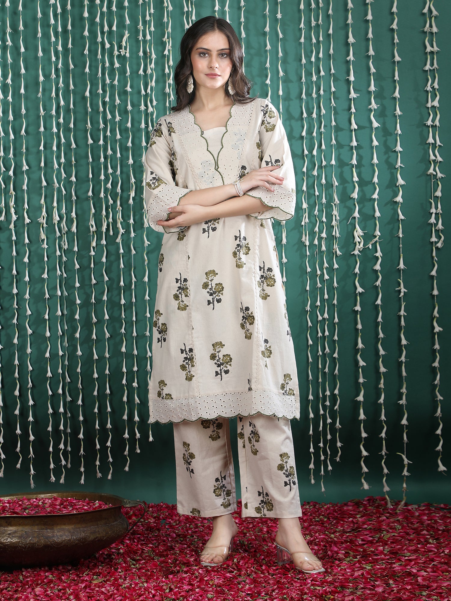 Women Floral Printed Regular Pure Cotton Kurta with Palazzos
